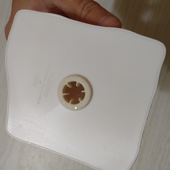 2020 "Come In And Rest" Light Up Church Christmas Tree Keepsake Ornament - Picture 6 of 7